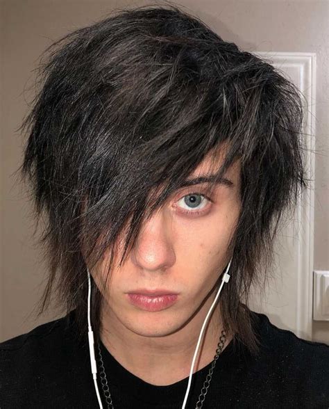 emo hair